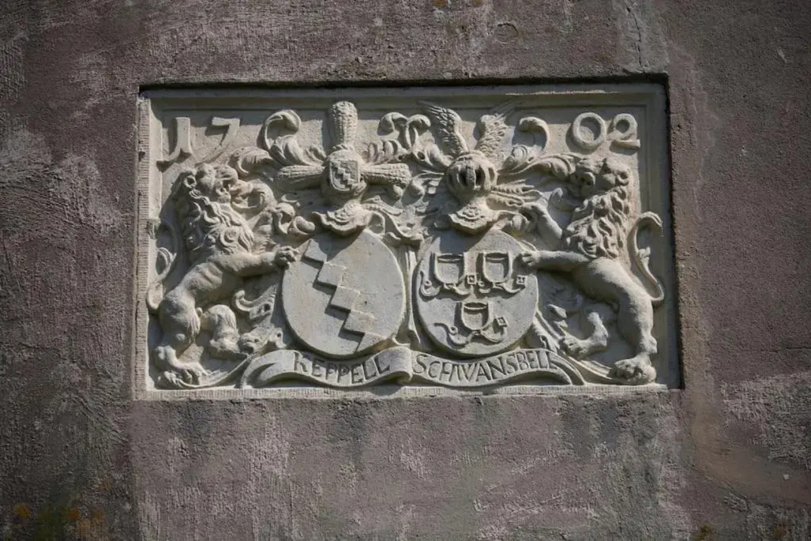 ZI Ferdinand mit Rosengartenblick