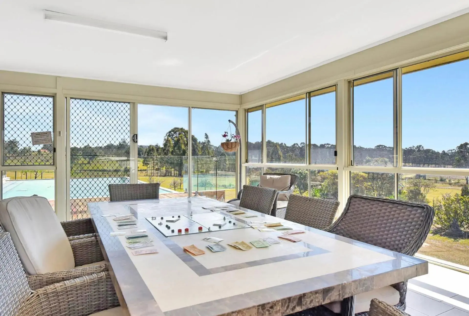 Noble Willow Estate Lovedale. Super Spacious, with views and pool