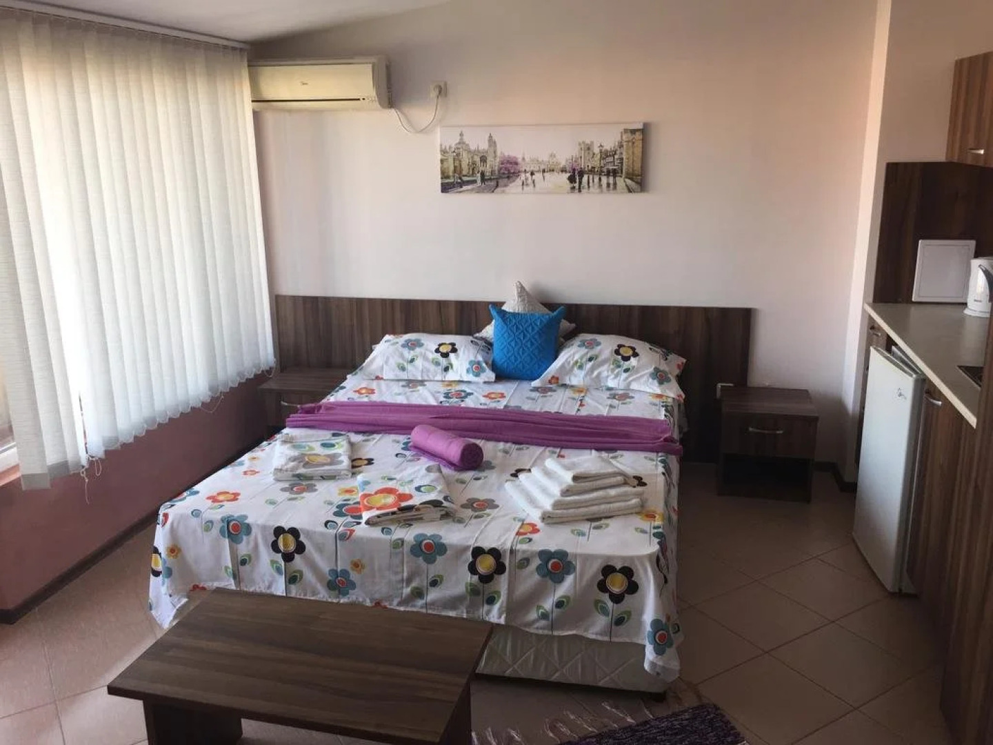 Sunny House Family Complex