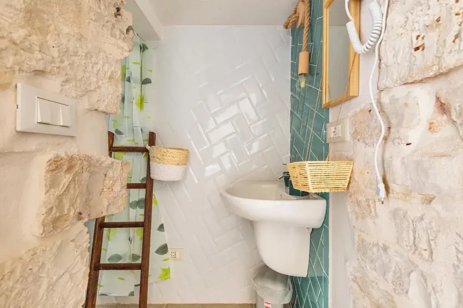 4023 Trullo Domi by Perle di Puglia