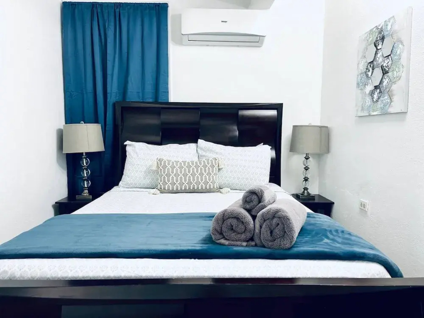 Rainforesthouse4-bl in Ceiba