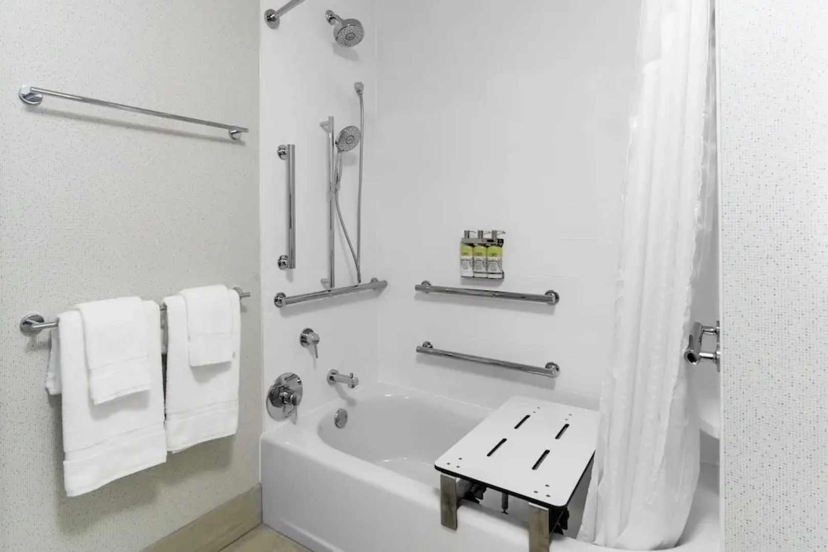 Holiday Inn Express Milwaukee West Allis, An Ihg Hotel