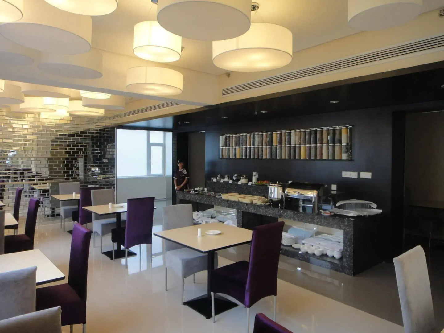 Verona Lanshang Hotel (Badaju Zibo Railway Station)