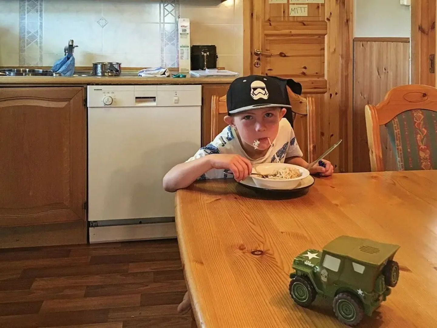 8 Person Holiday Home in Stonglandseidet