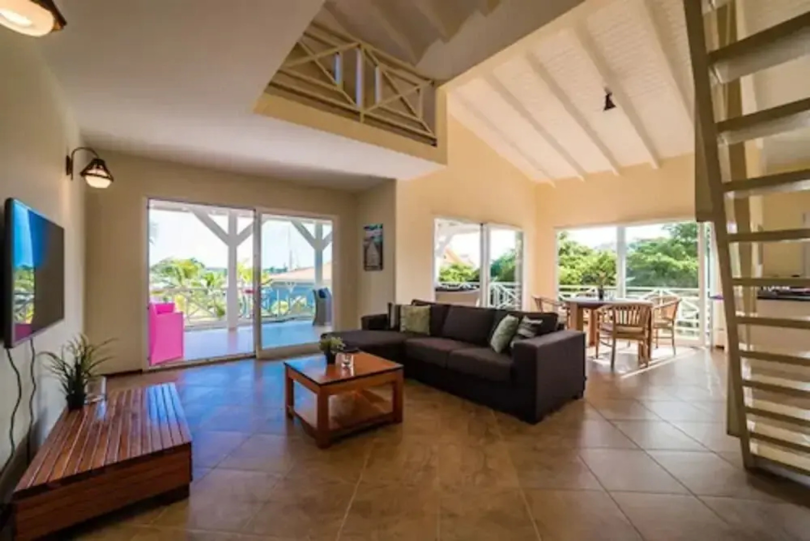 Spanish Water Marina Apartments