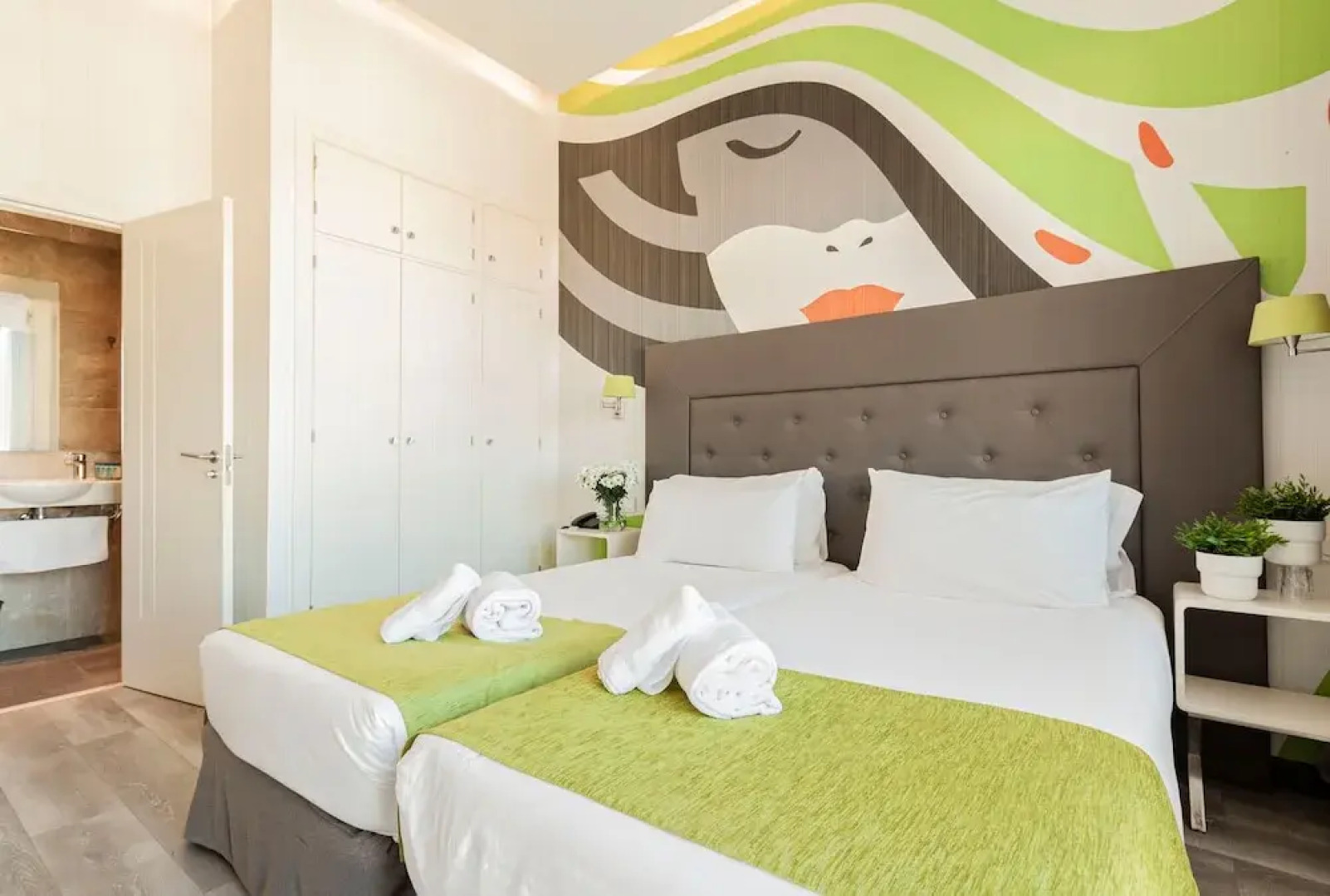 Oh Nice Revellin Ceuta