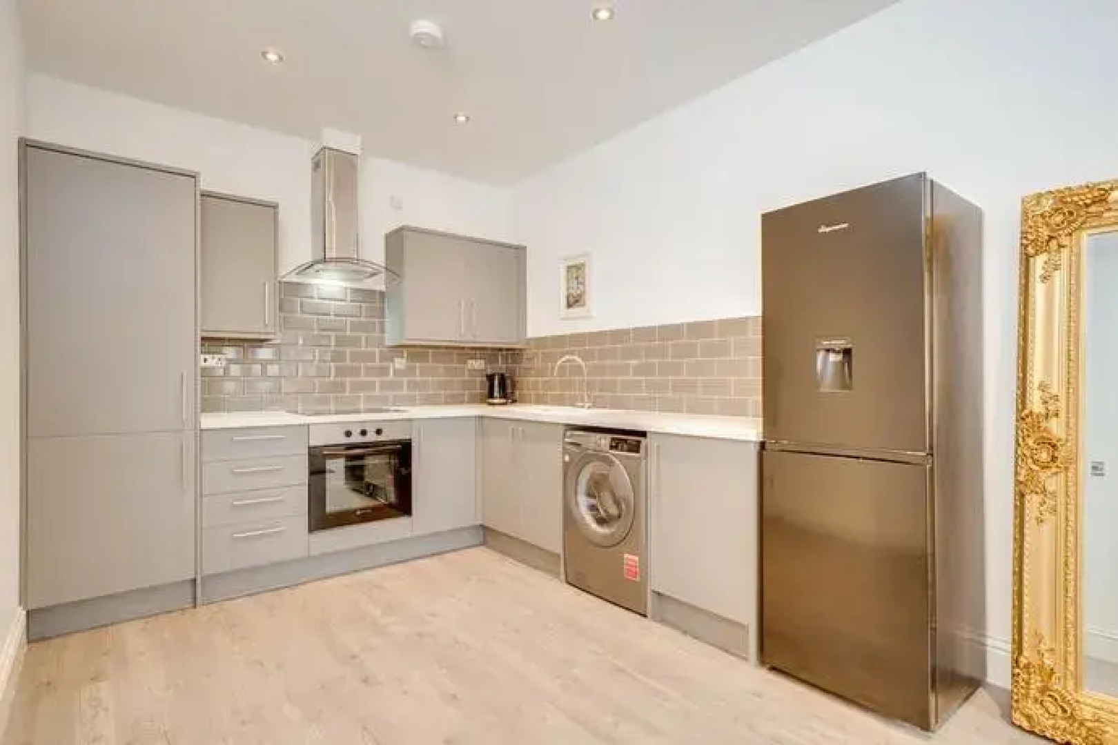 Wakefield Town House Apartments