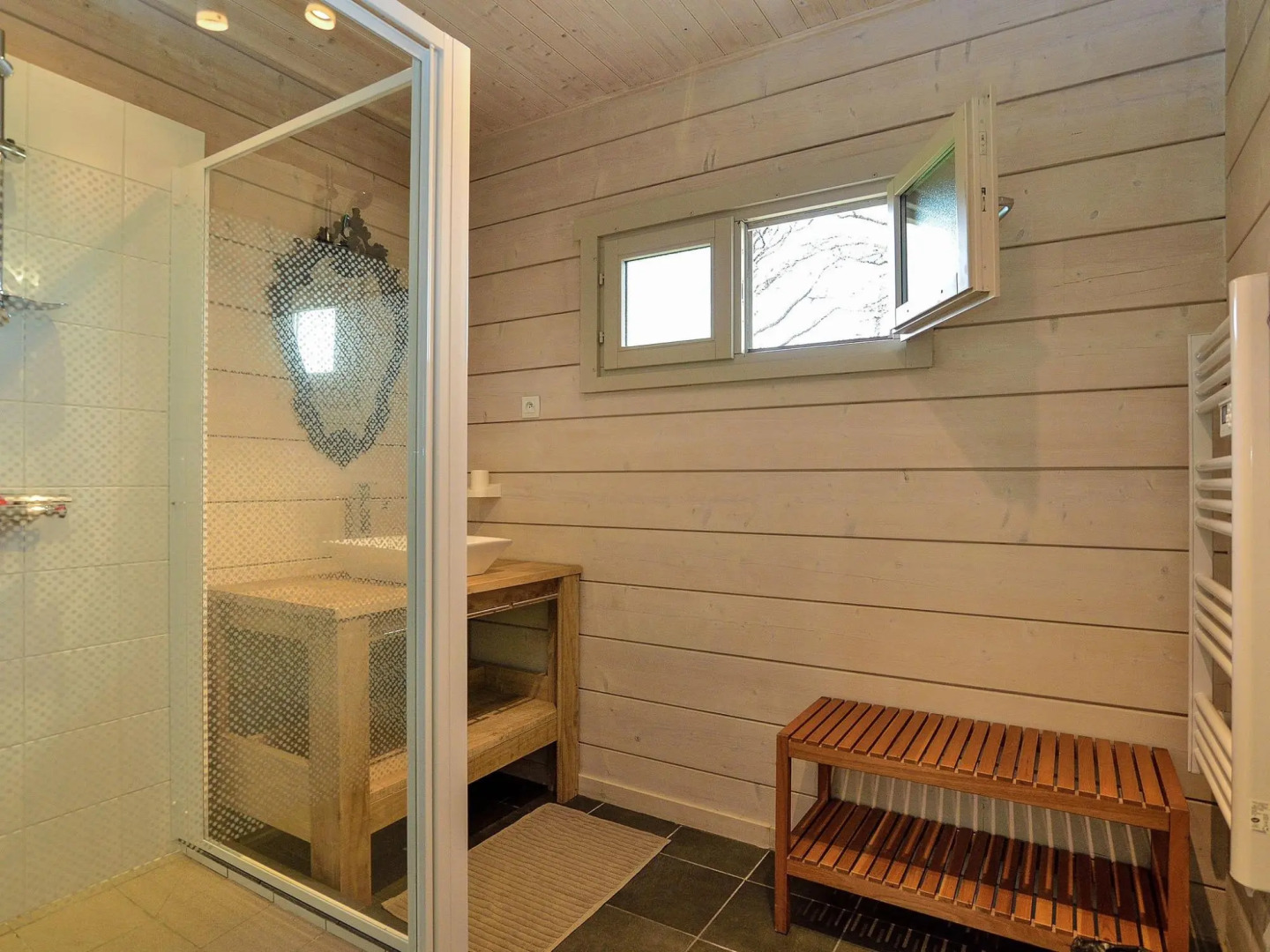 Holiday Home in Oradour sur Vayres with Private Terrace