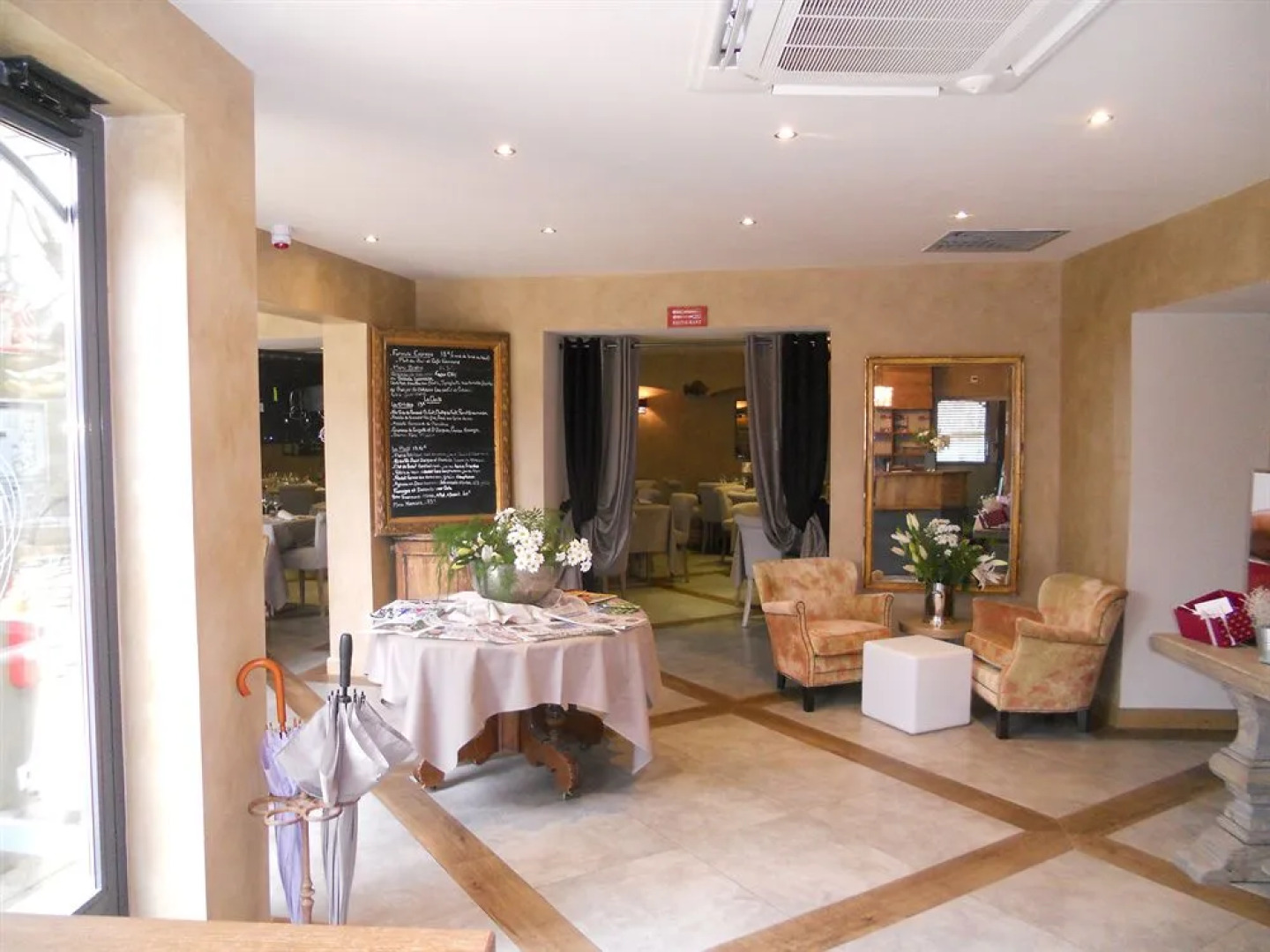 Charme & Business Hôtel Lyon