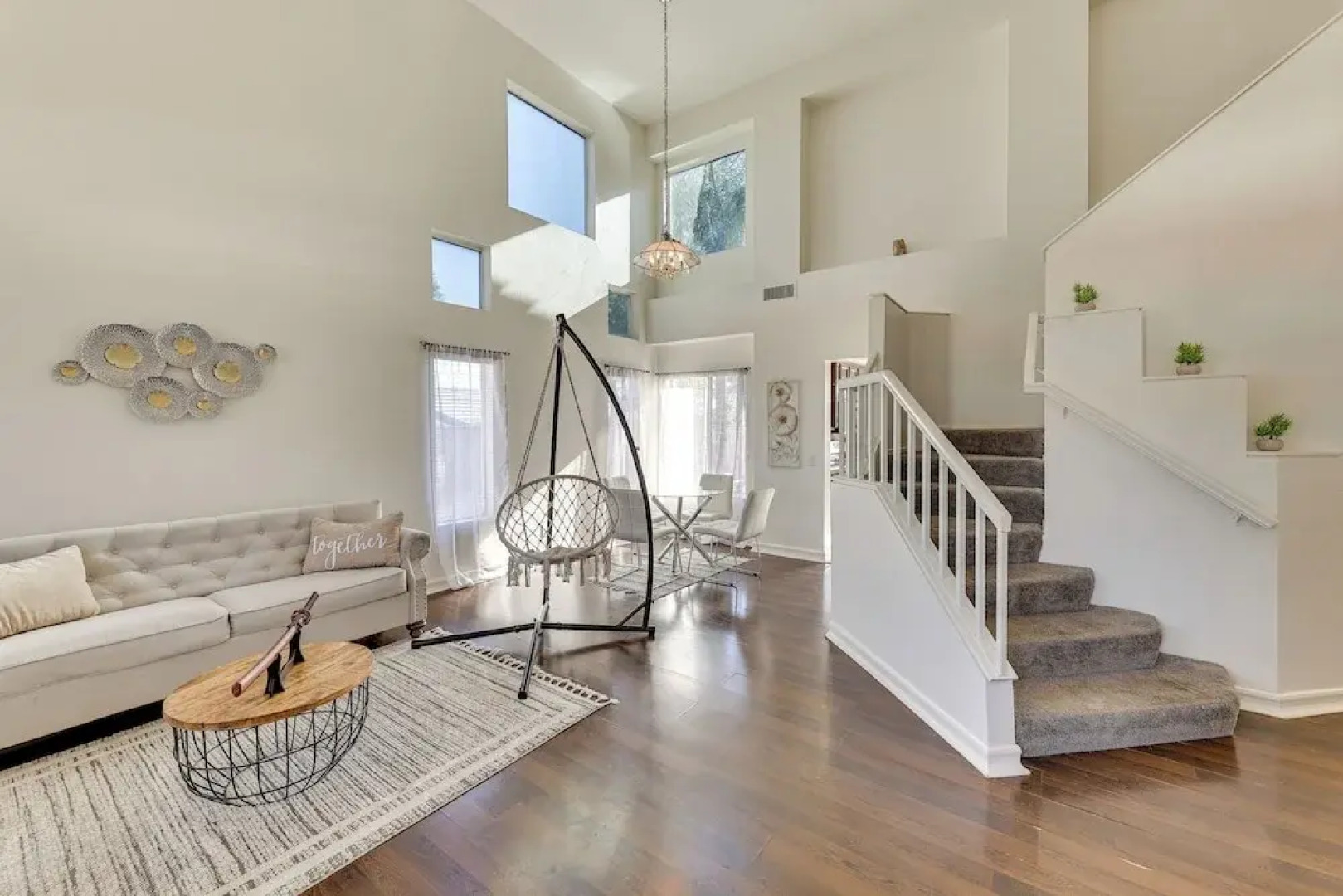 Lake Elsinore Home w/ Pool - 44 Mi to Disneyland!