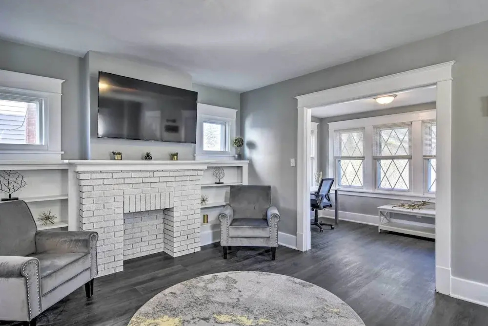 Dog-friendly Home ~ 14 Mi to Highmark Stadium