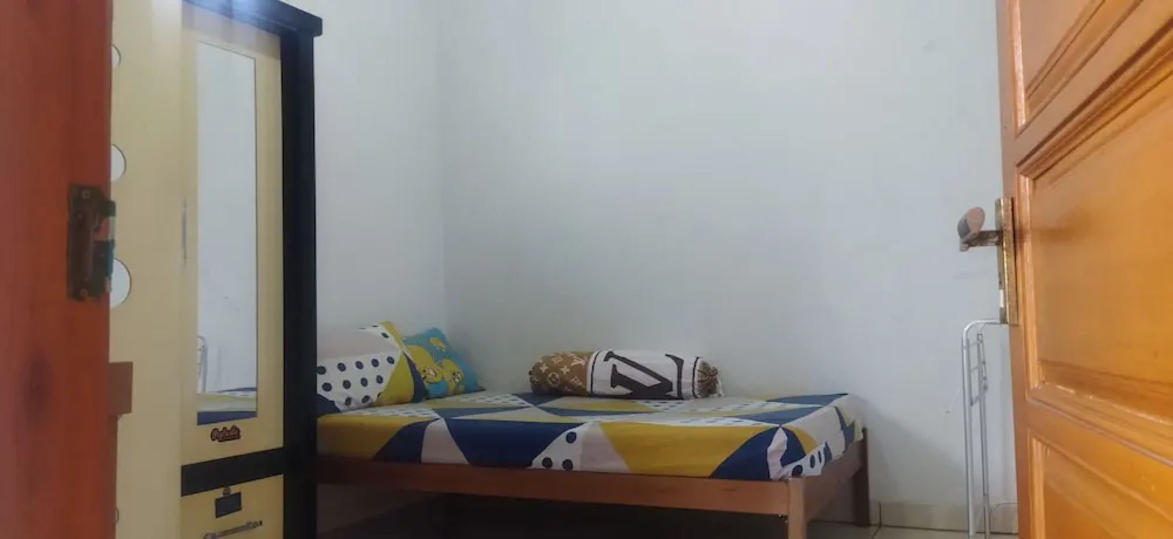 Hotel O Penginapan Hj Lilis Syariah