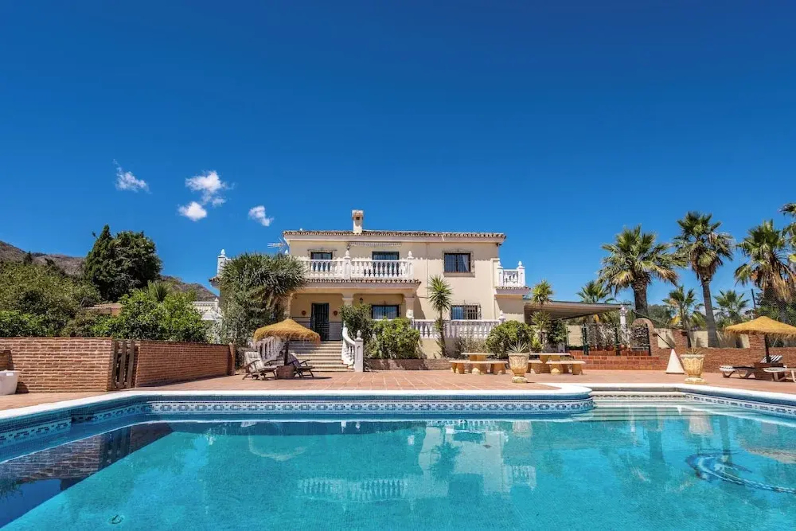 Fantastic 7-bed Villa in Alhaurin de la Torre