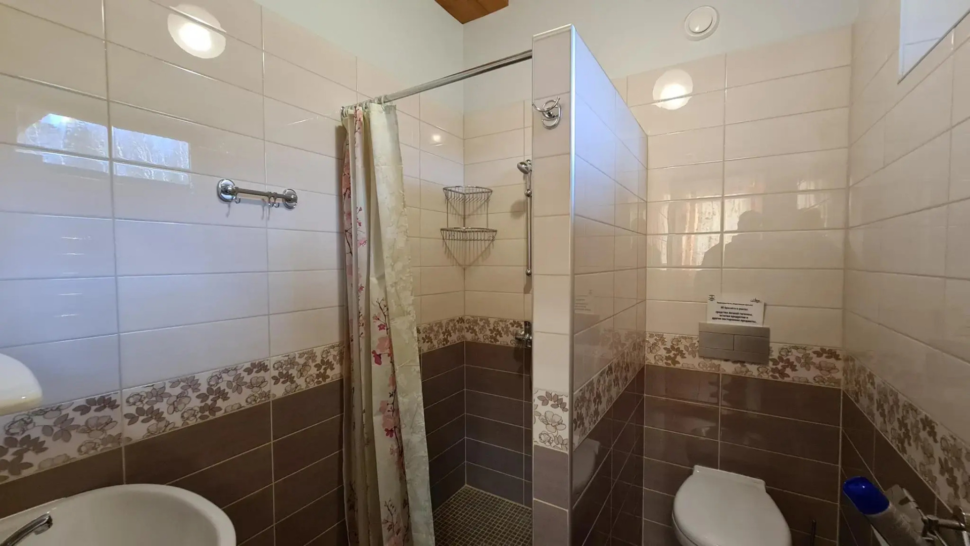 Коттедж А2 на базе отдыха Новинки Парк