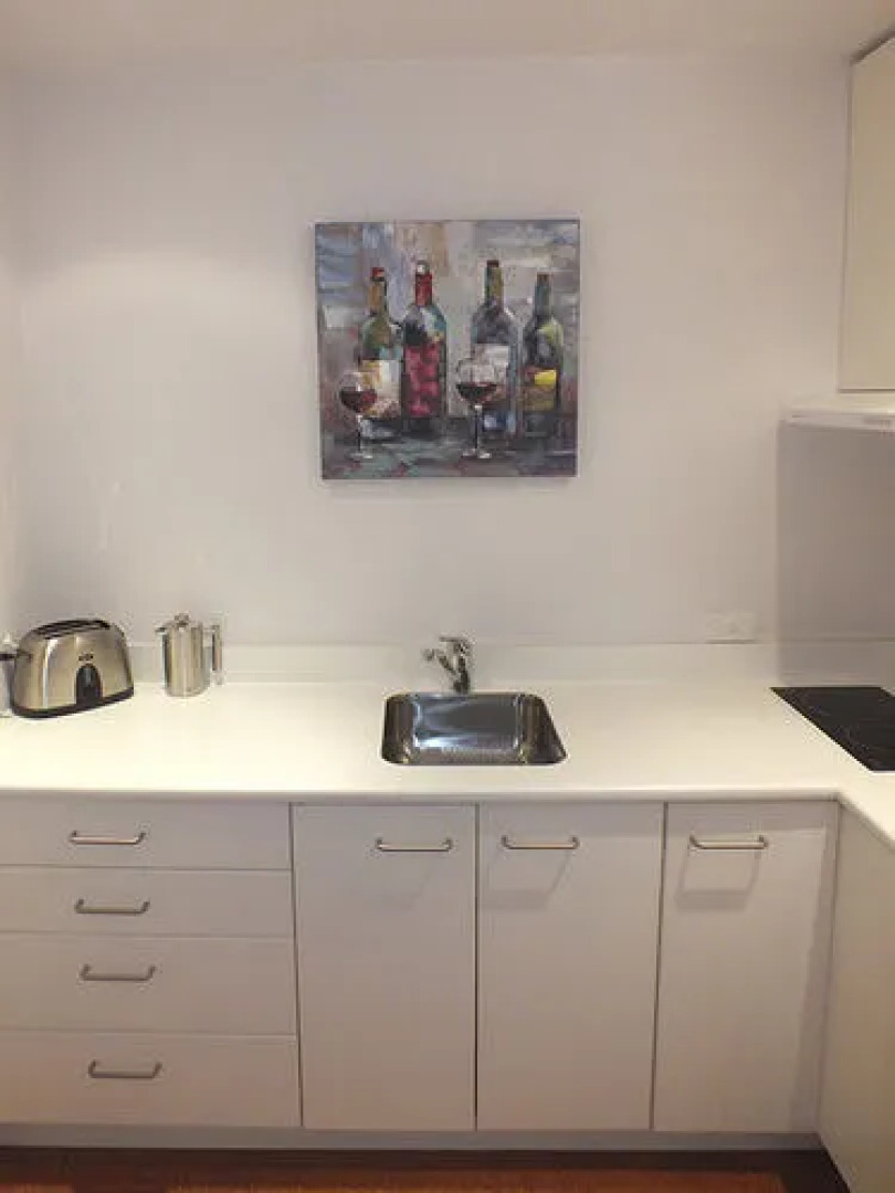 Russell View Apartments