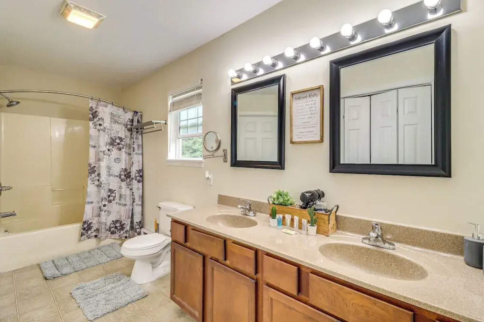 Family Retreat w/ 2 Game Rooms & Deck in Long Pond