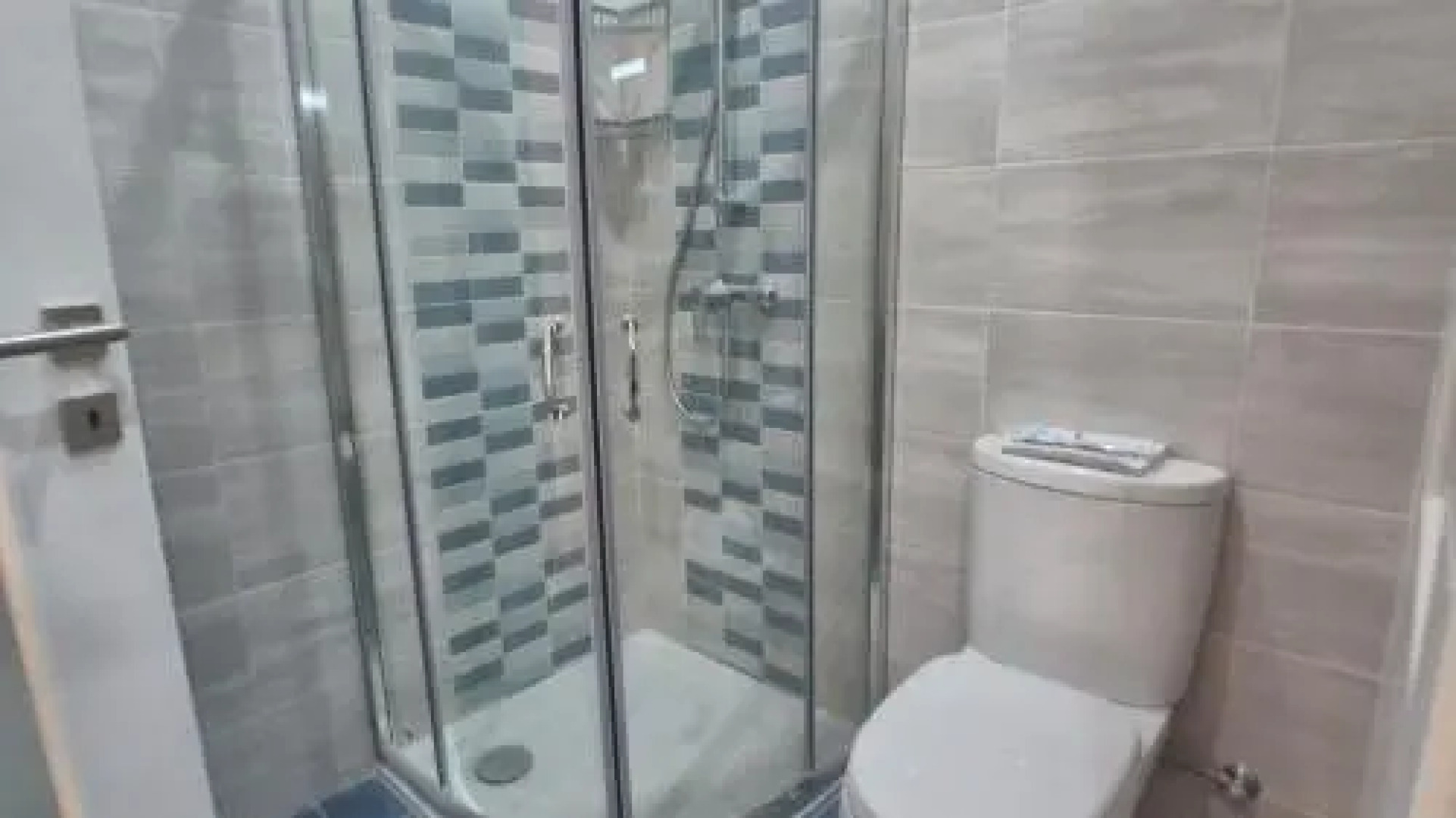 R1101Eri By Euroresort