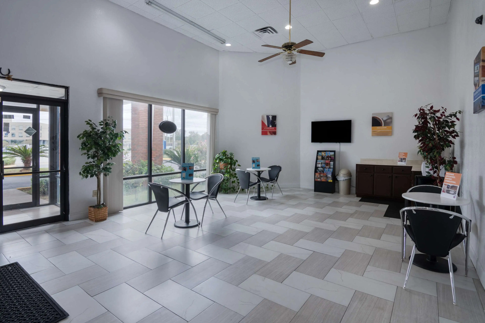 Motel 6 Montgomery, AL - Coliseum