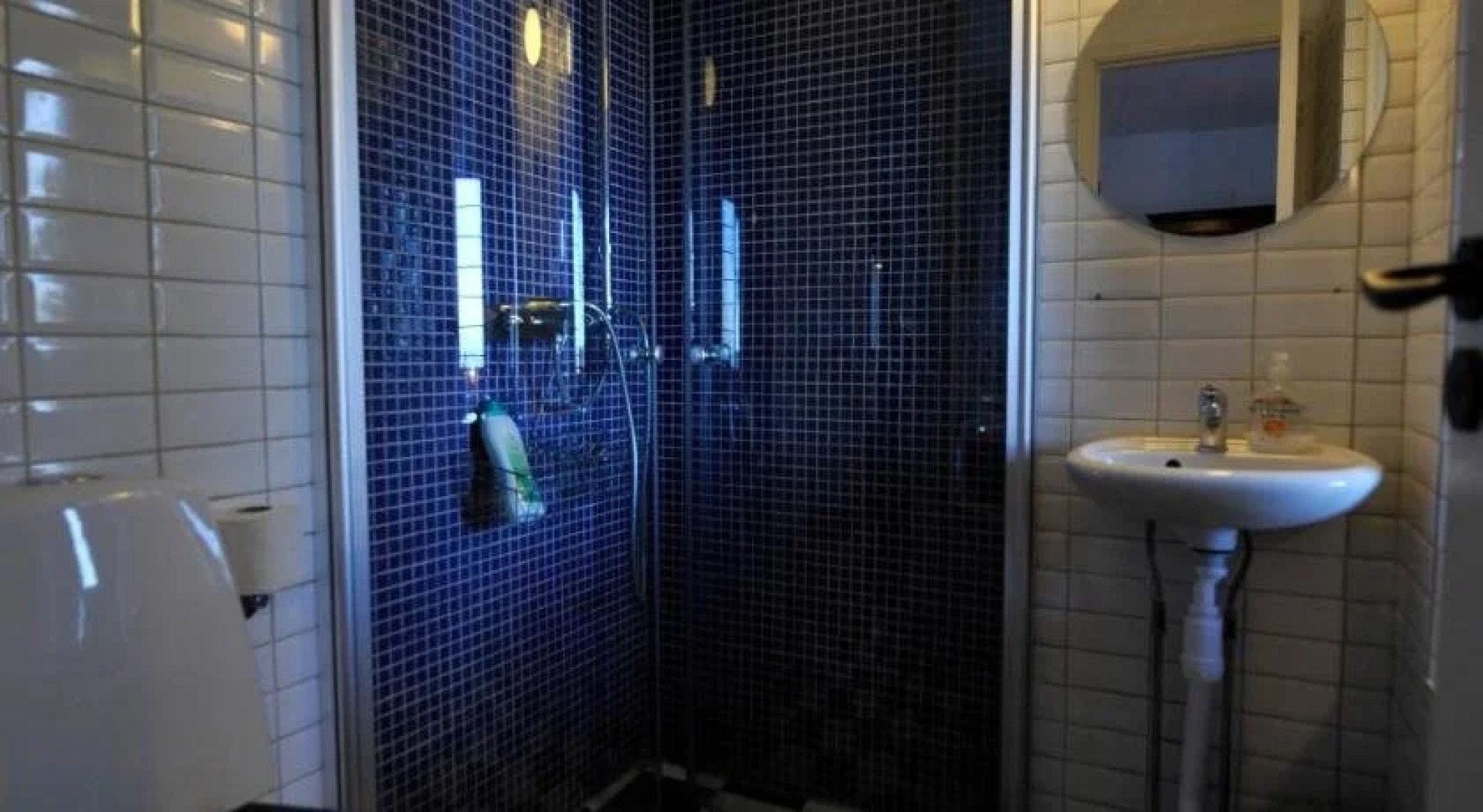 Gustav Bed & Kitchenette