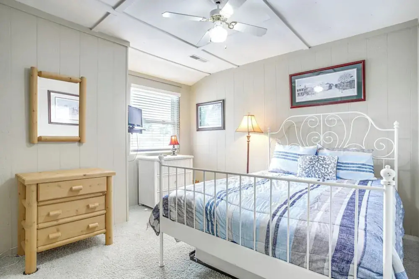 2 Mi to Beach: Gem w/ Enclosed Patio in Selbyville