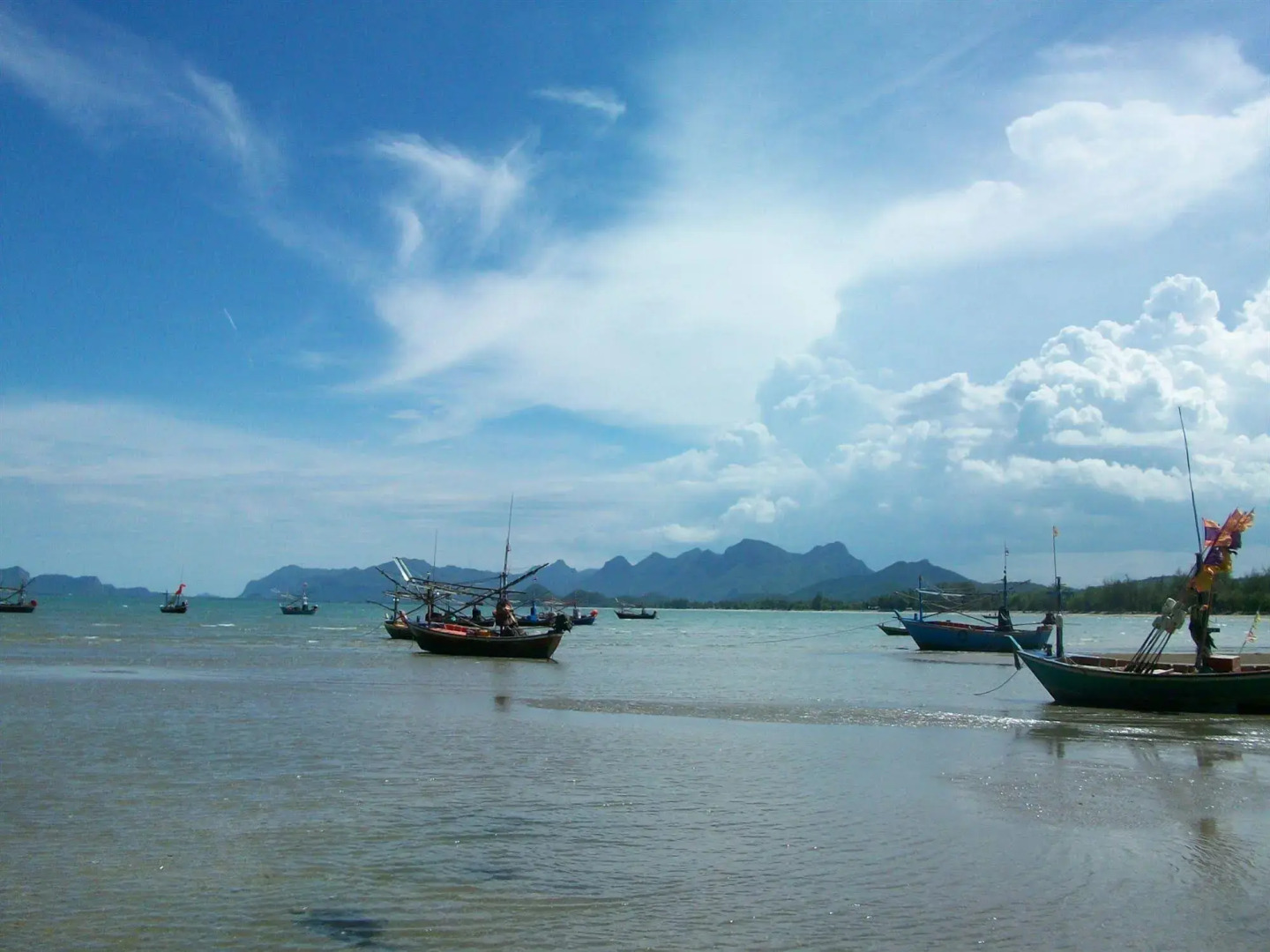 Mountain Breeze Villa