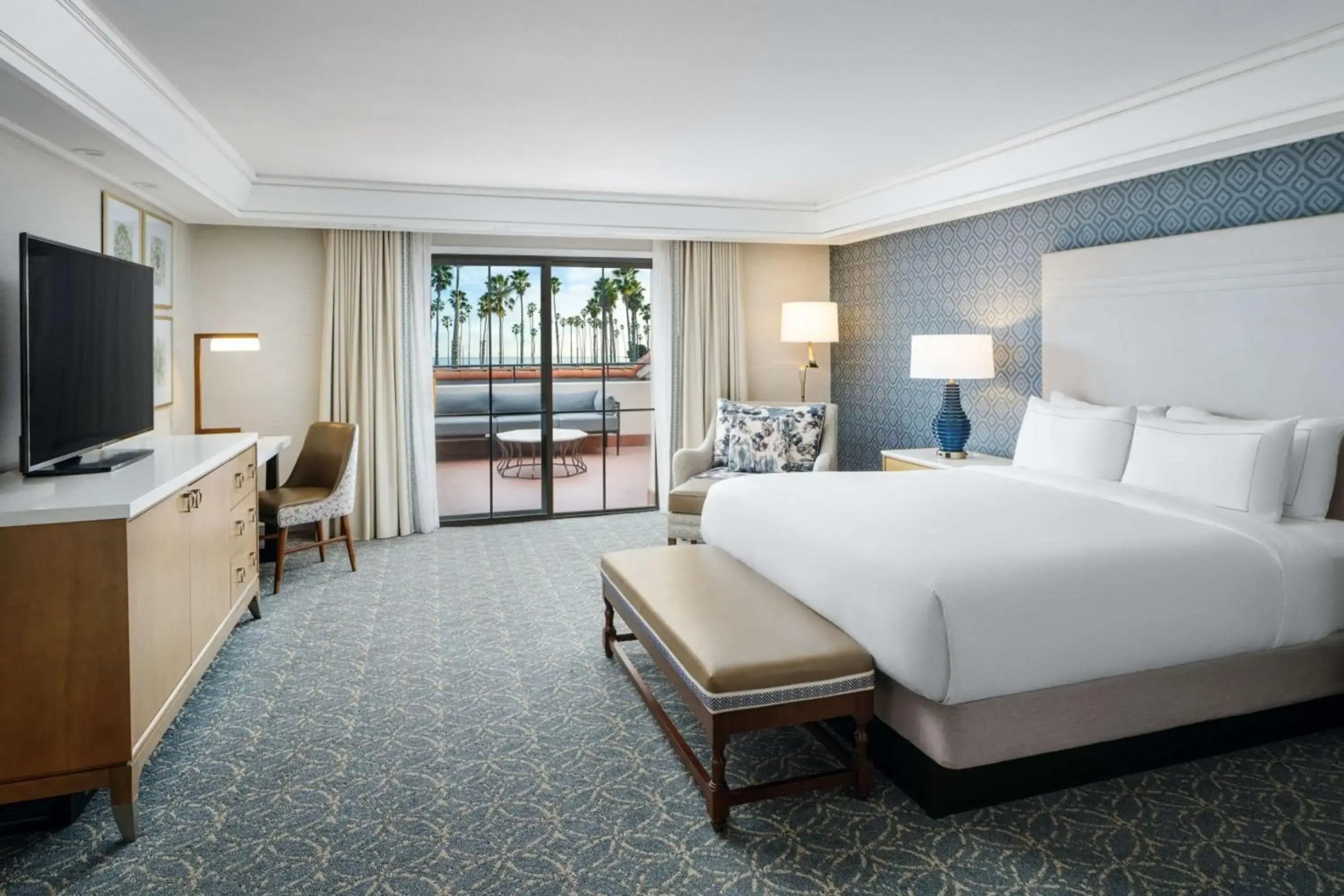 Hilton Santa Barbara Beachfront Resort