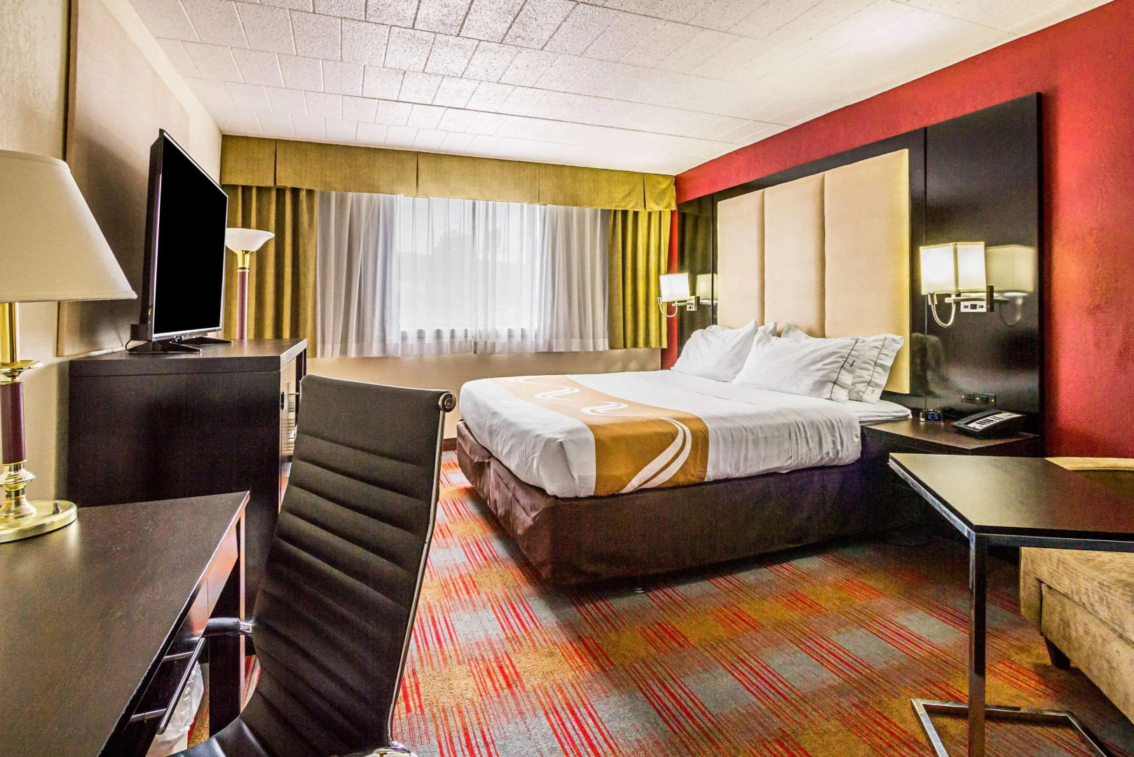 Quality Inn & Suites Altoona