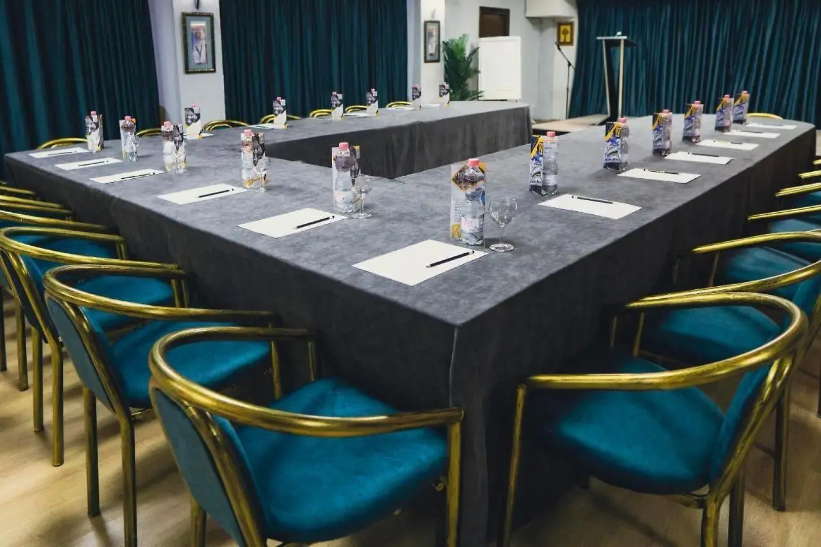 Pino Vere Palace Hotel