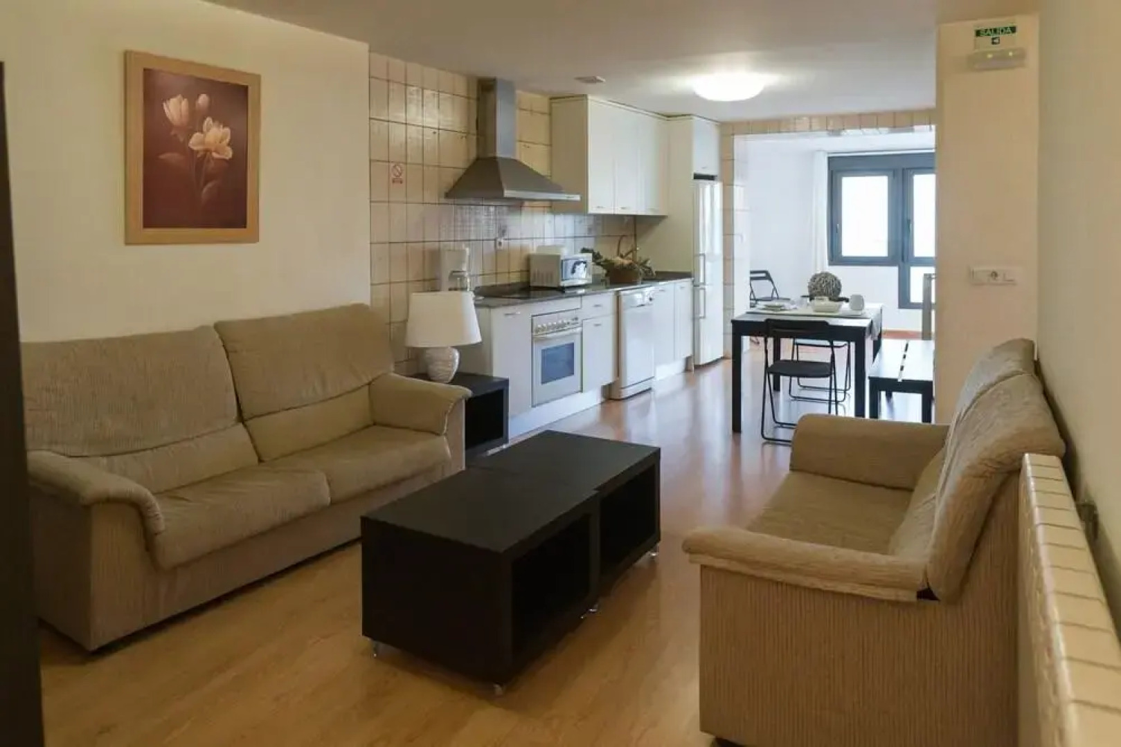 Iribarren I-II by Aptos Turisticos Tudela