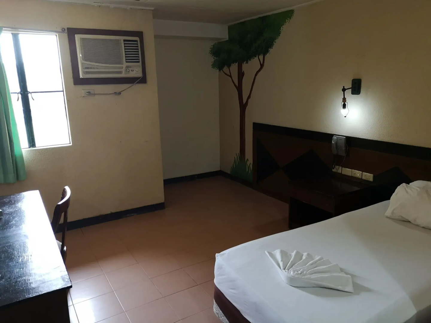 Country Village Hotel