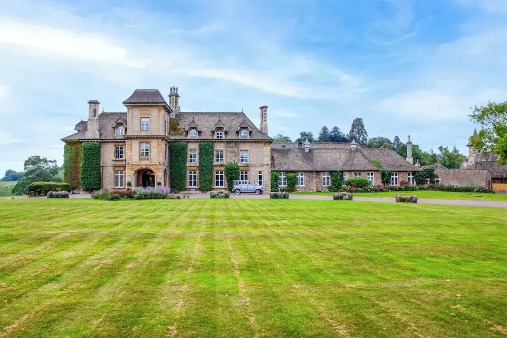 Eastwood Park Country House