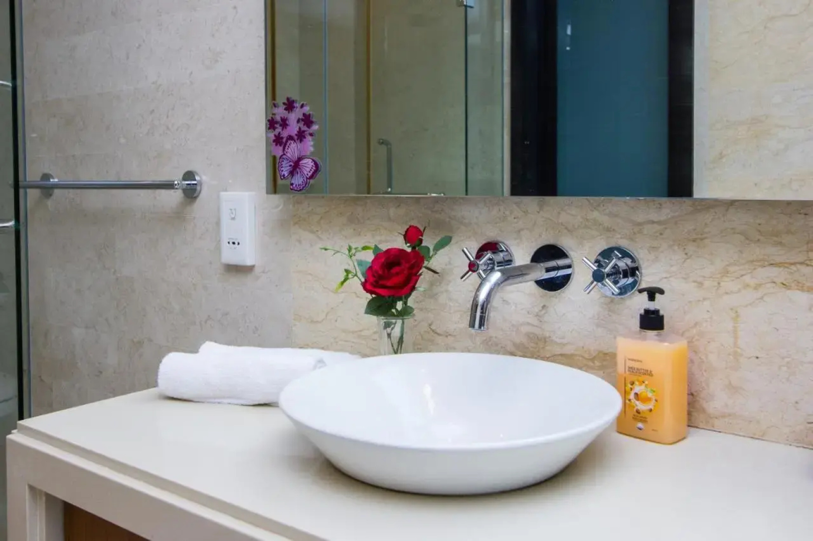 Penhome The Suite Straits Quay