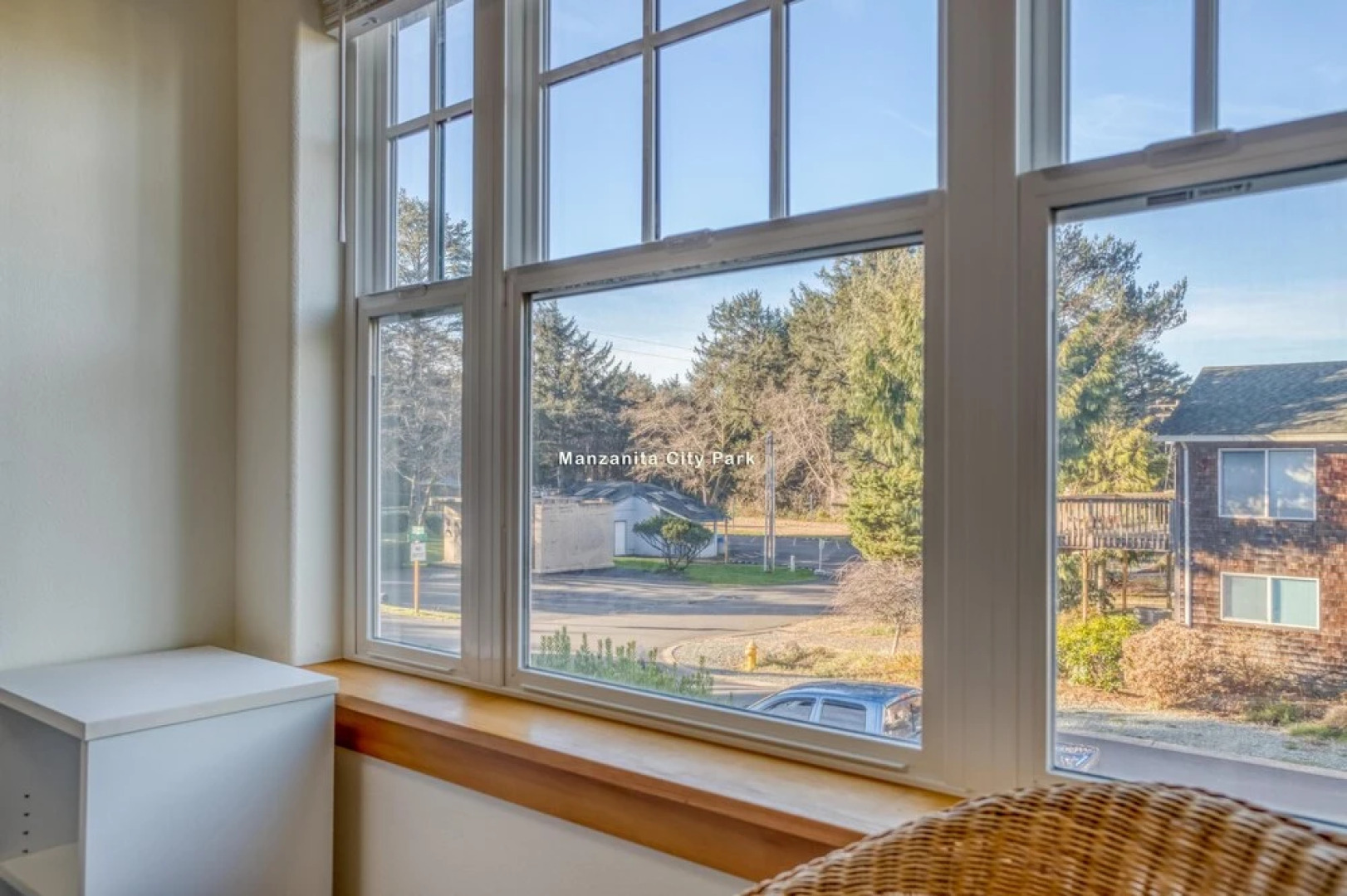 Short Walks (MCA 983)