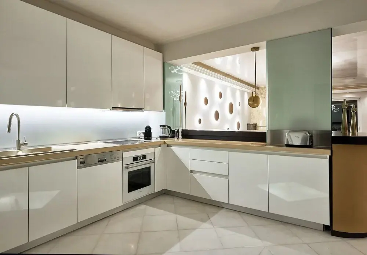 Elaia Luxury Residences