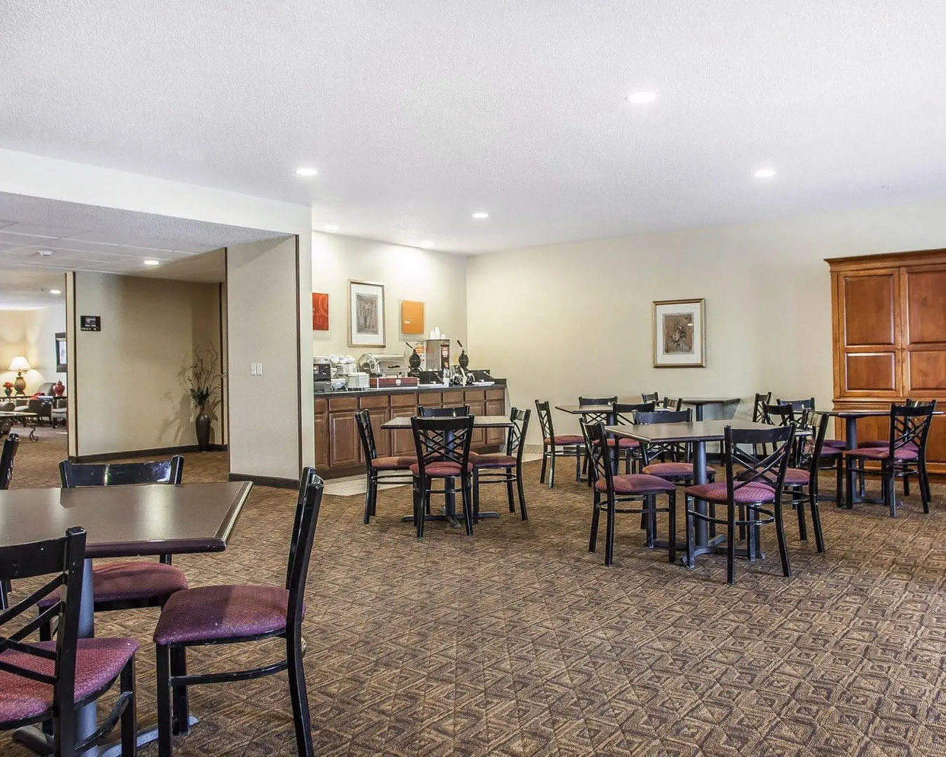 Comfort Suites Cedar Falls