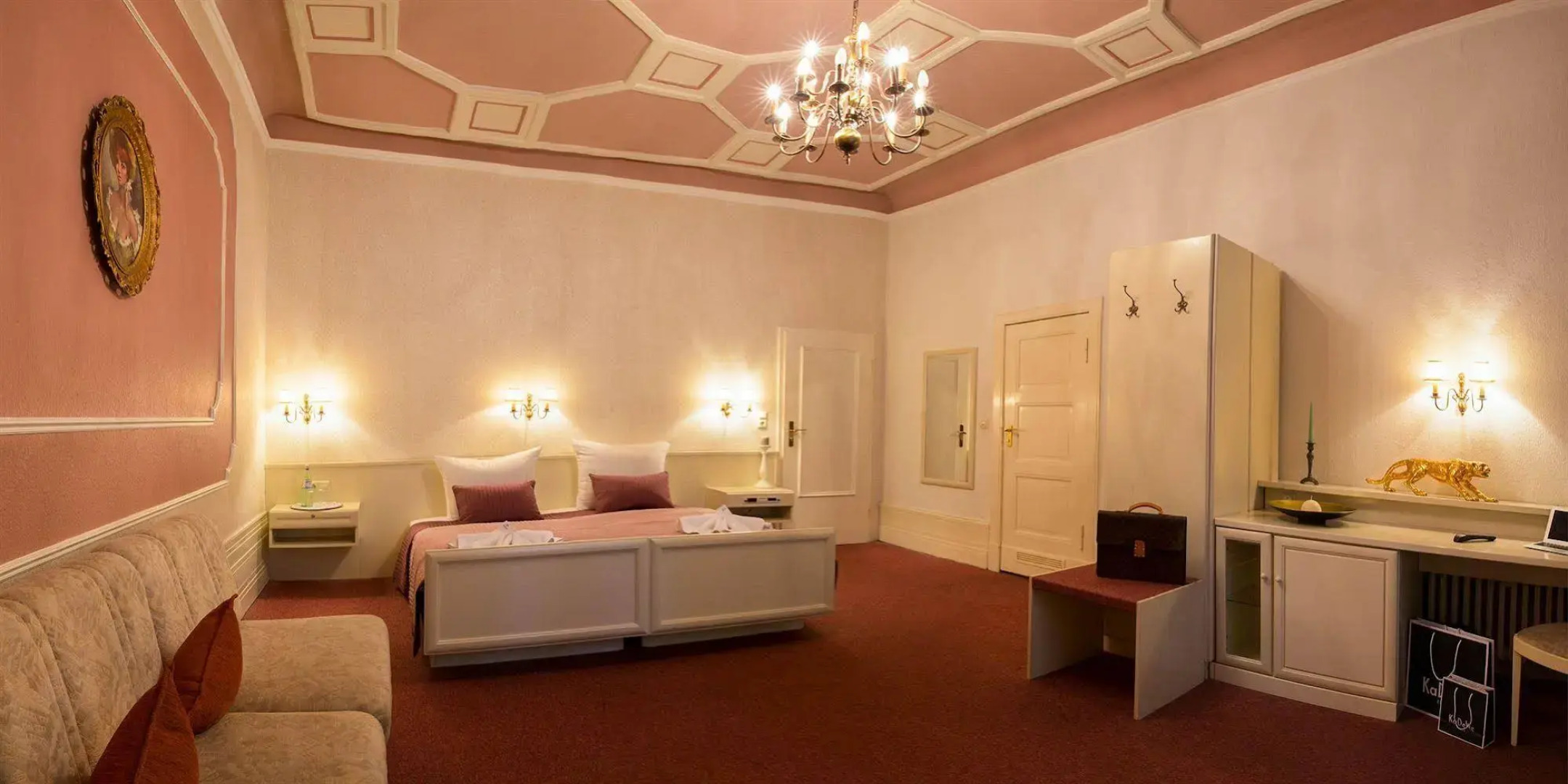 W22 Hotel am Kurfürstendamm