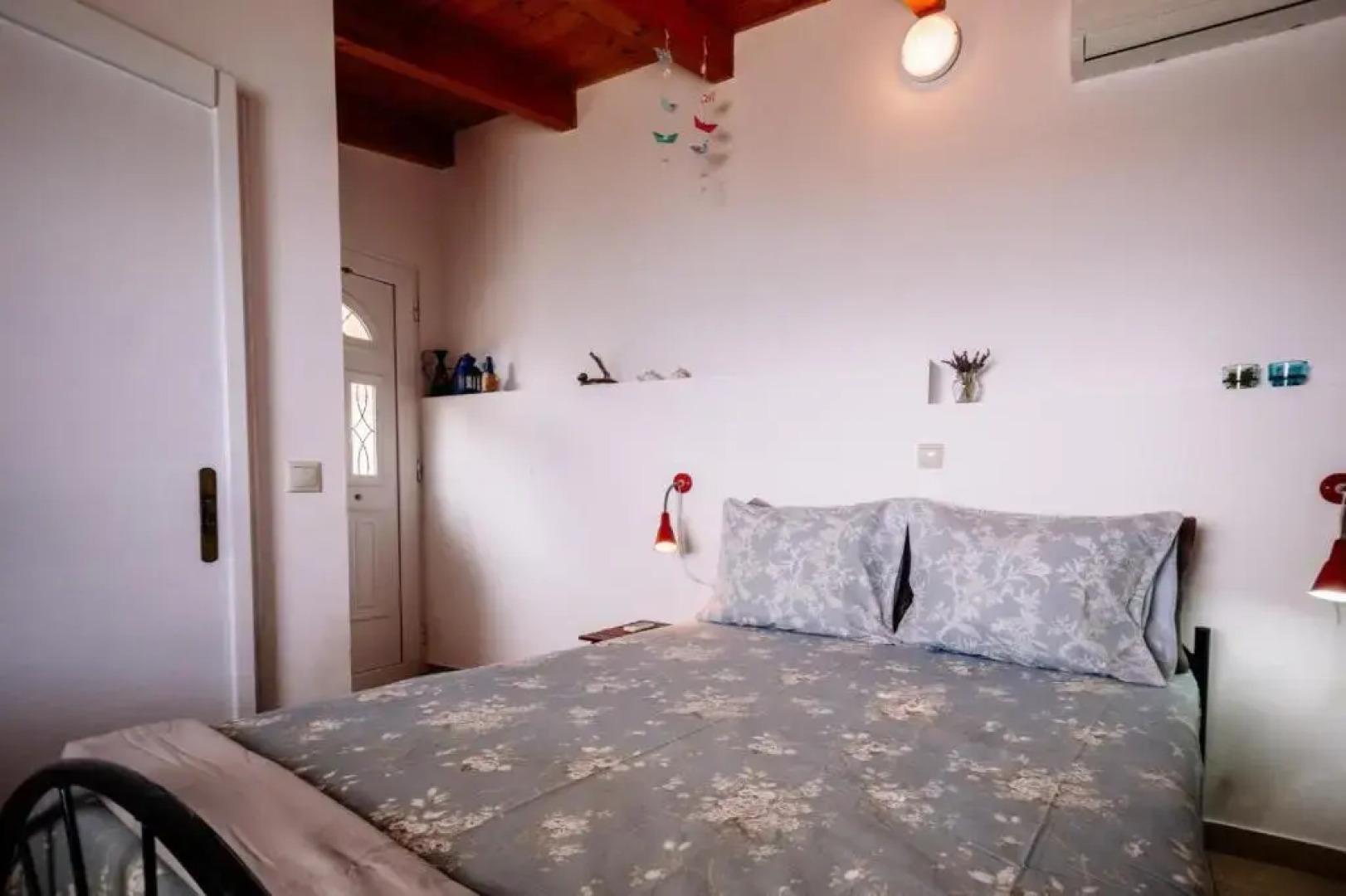 Floreica Studio By The Sea