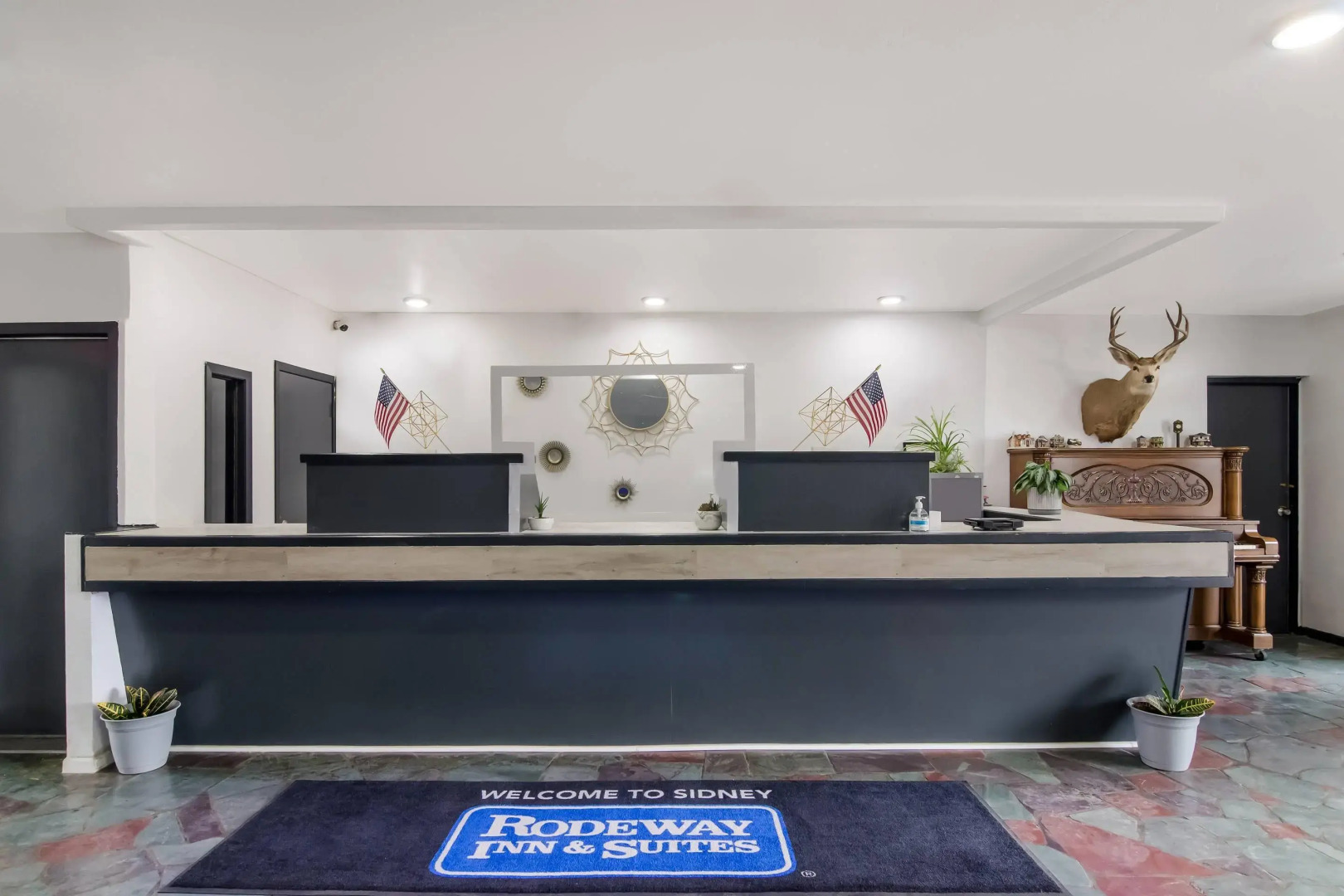 Rodeway Inn & Suites Sidney Historic Downtown I-80