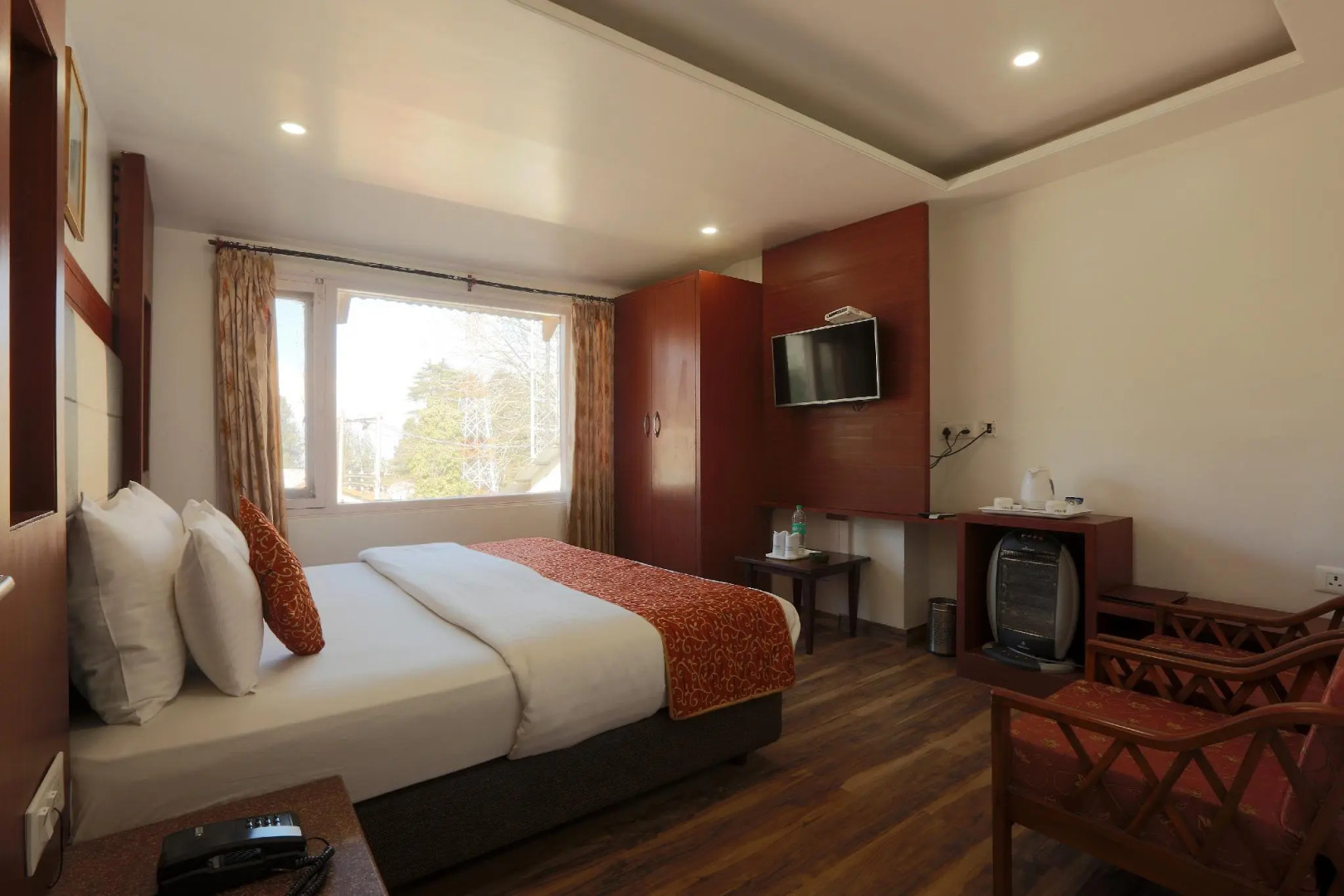 Alps Resort Dalhousie