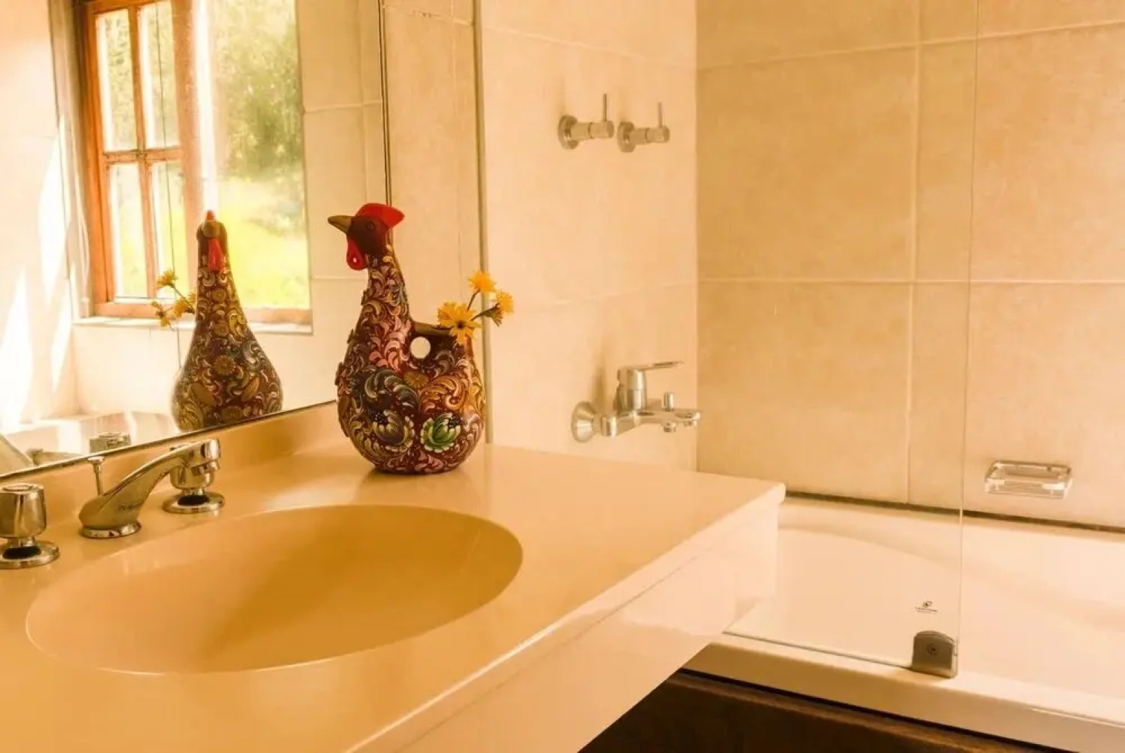 Llanganuco Mountain Lodge