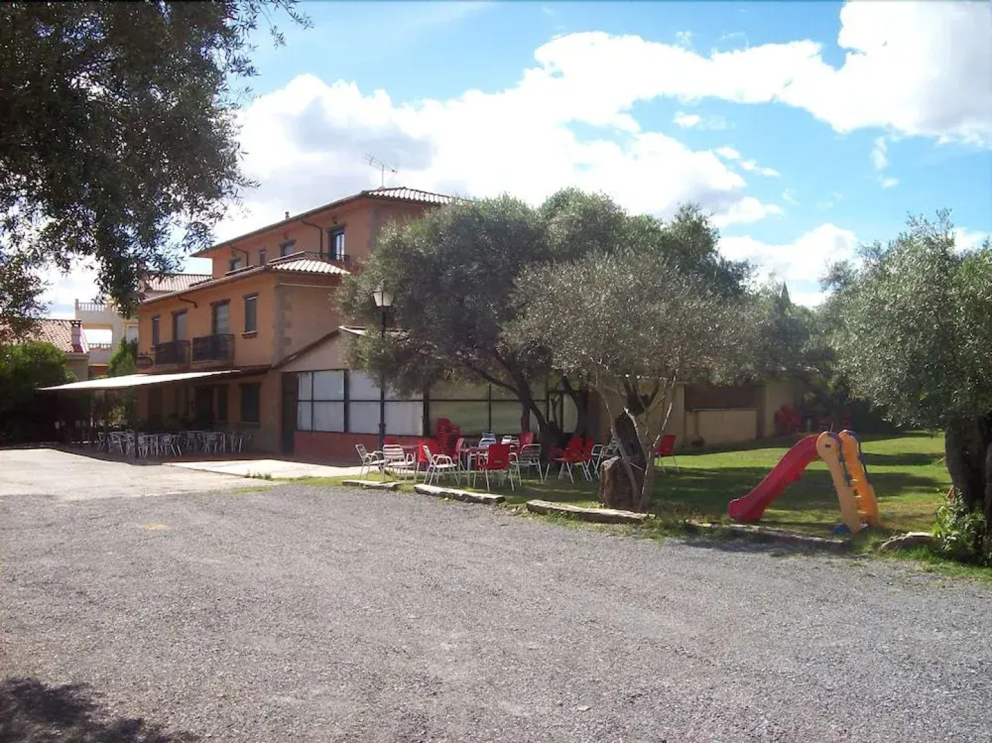 Hotel Rural Hojaranzos