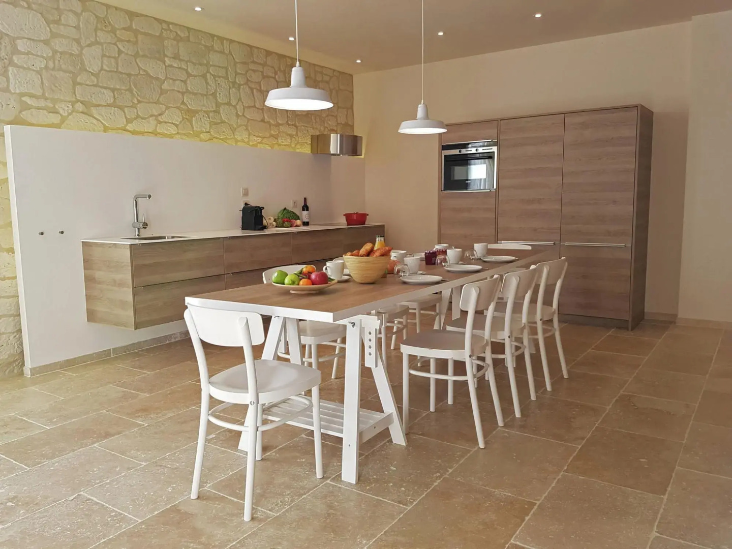 Lavish Apartment in Villesèque-des-Corbières with Terrace