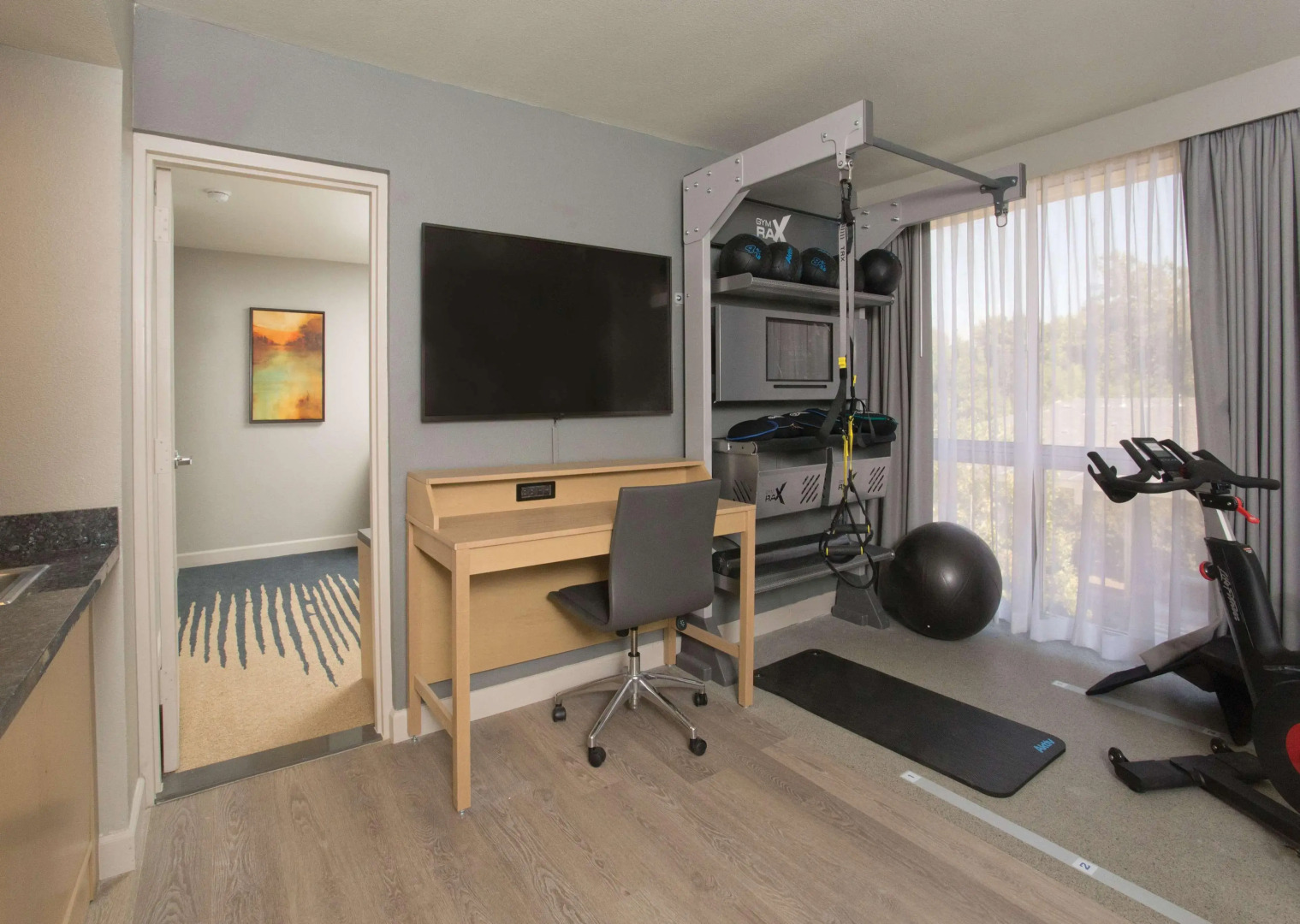 DoubleTree by Hilton Chico