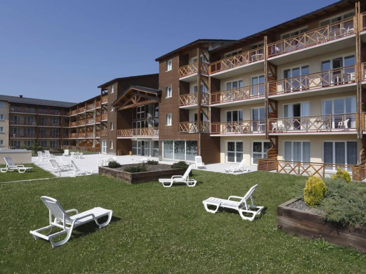 Appart Vacances Pyrénées 2000 15881