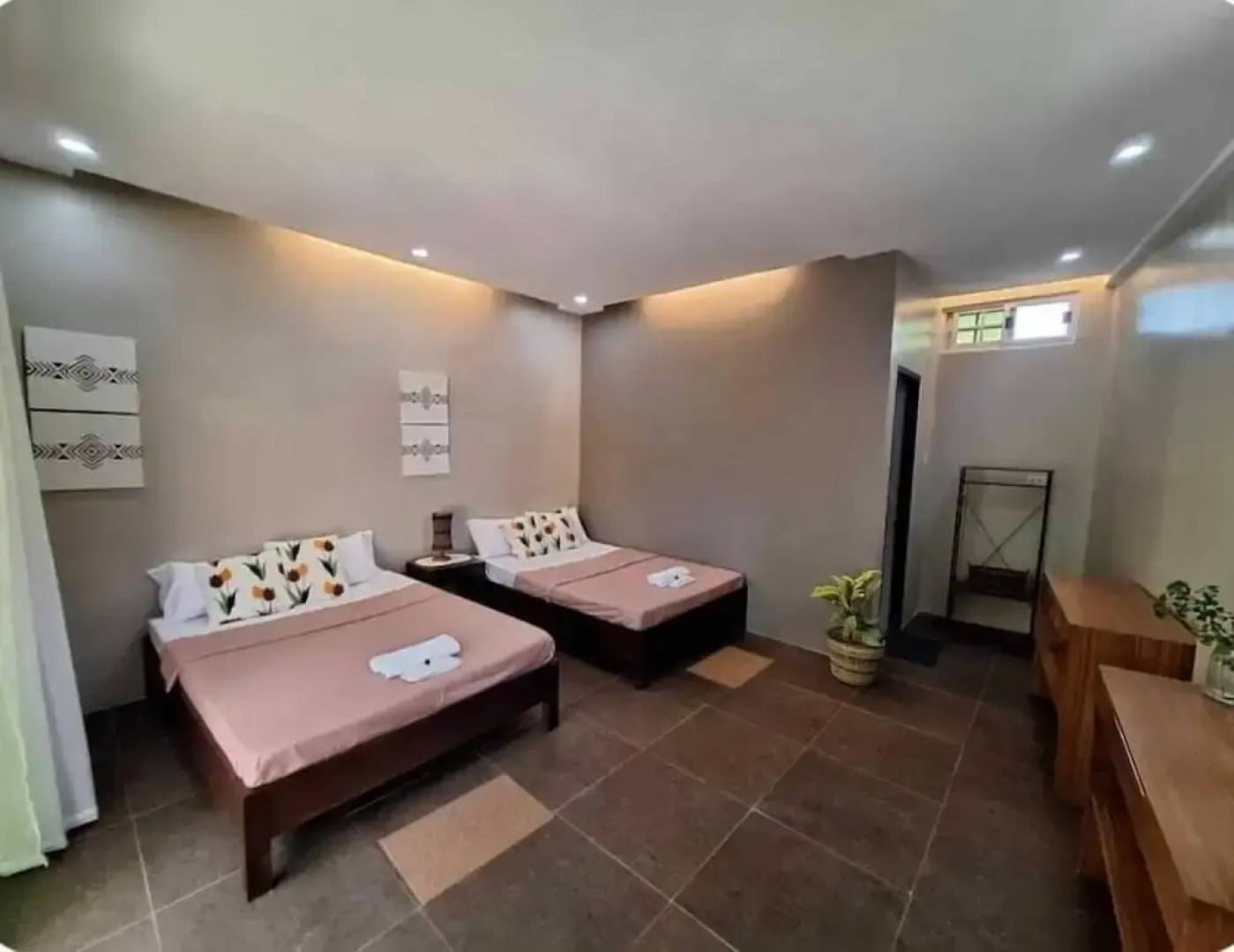 Fins Pacific Coral Bay by Hiverooms