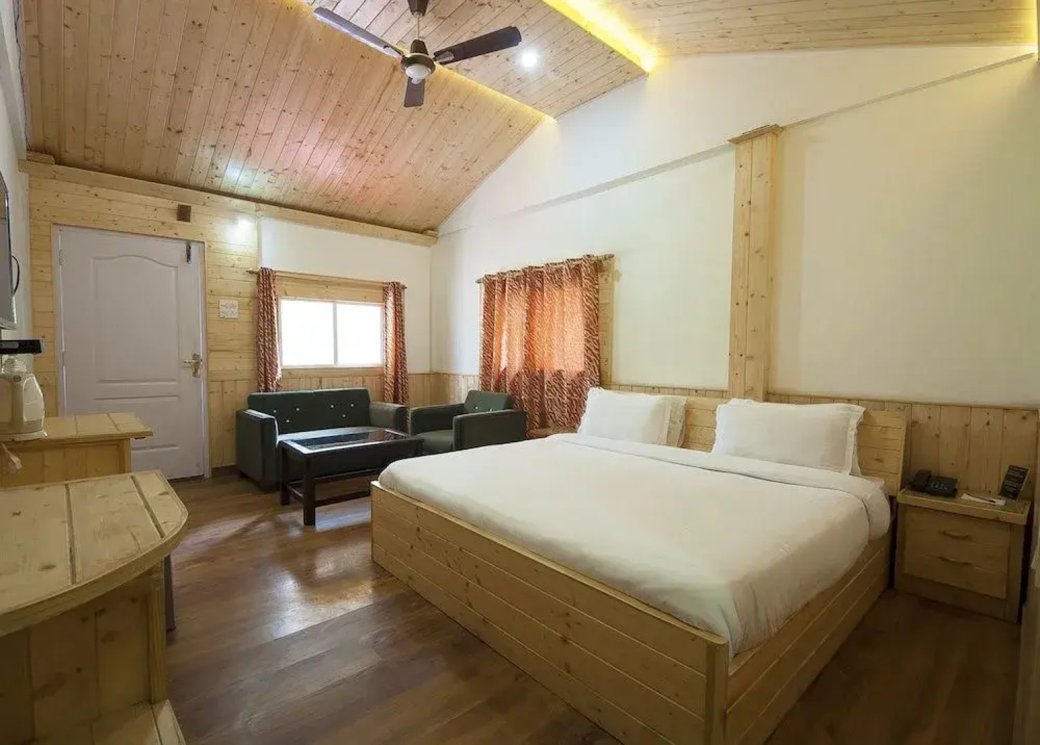 Morpheus Valley Resort