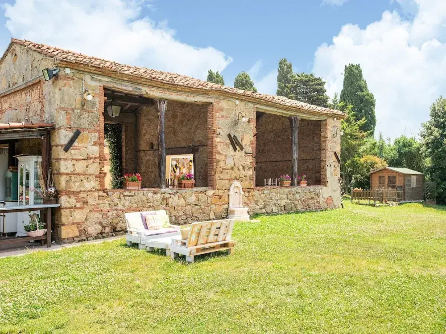 Appealing Apartment in Collesalvetti With Garden