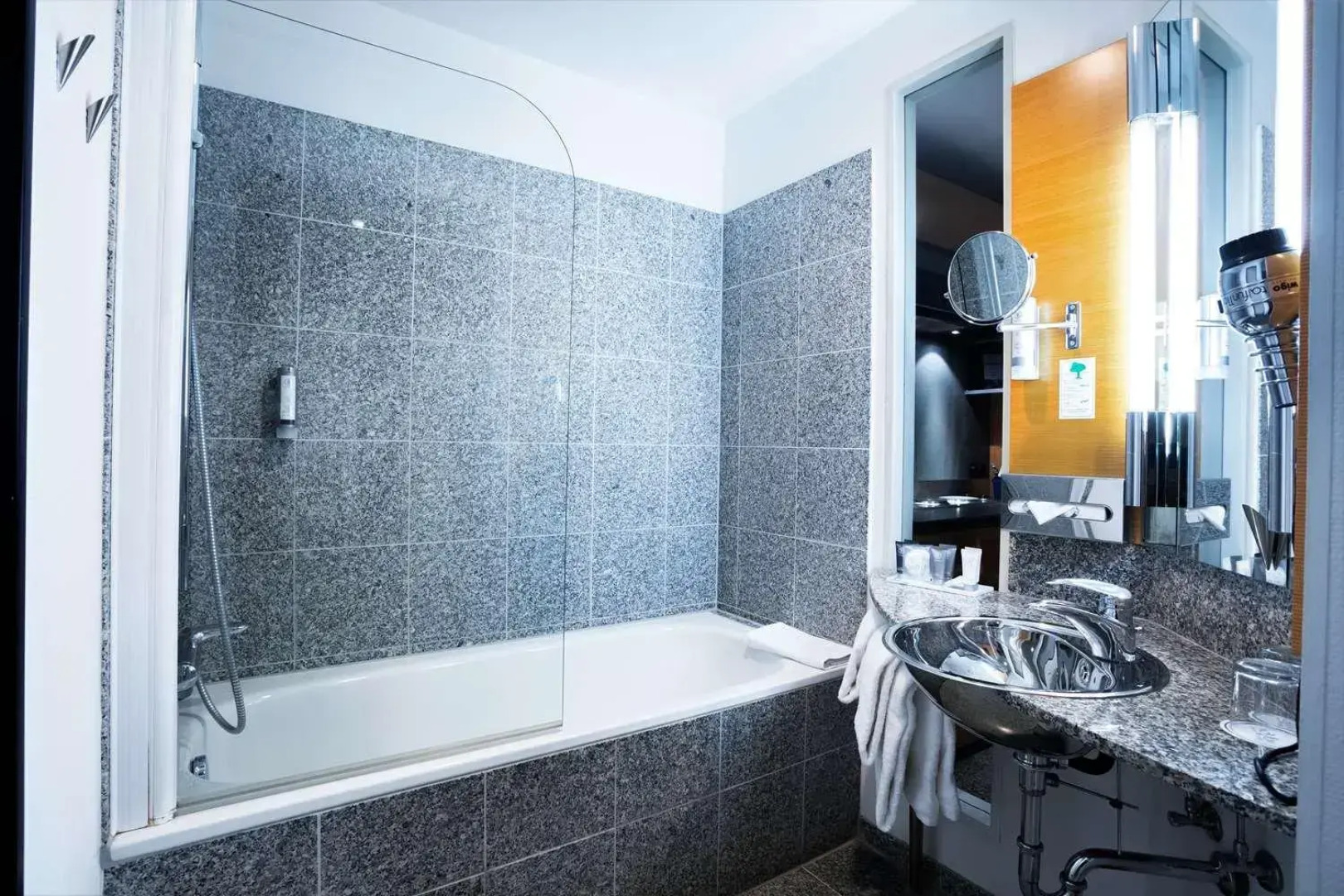 Novum Select Hotel Berlin Ostbahnhof