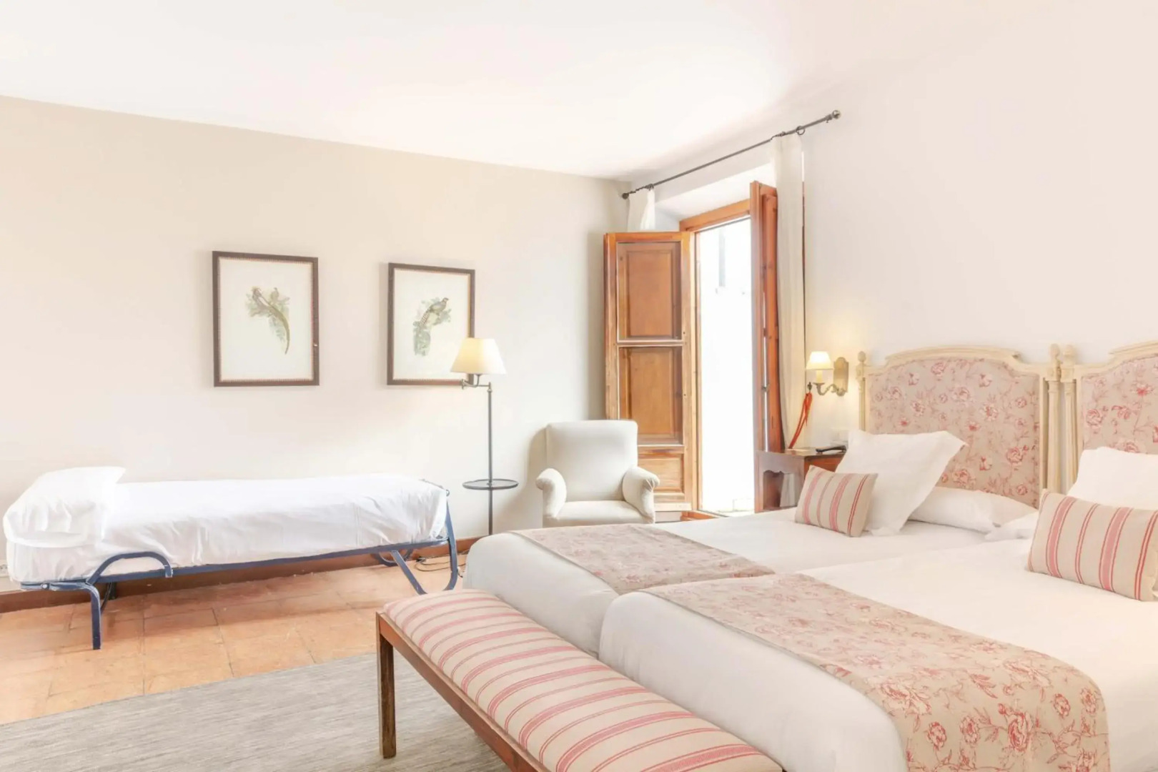 Hotel Puerta de la Luna