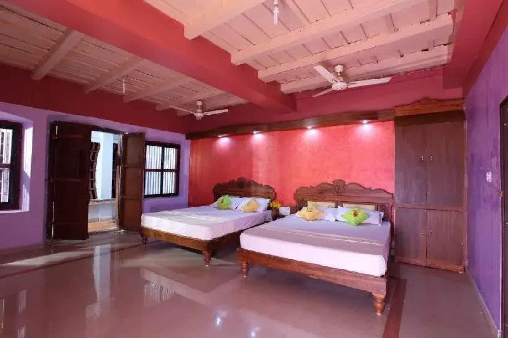 South Canal Holidays Guest House